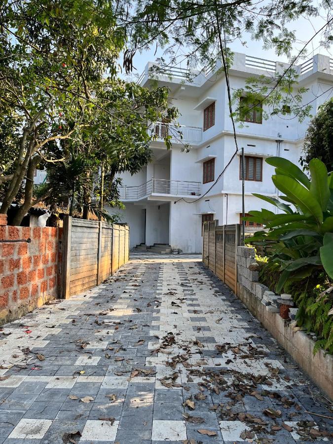 Wayanad Biriyomz Residency, Kalpatta, Low Cost Rooms And Deluxe Apartment Extérieur photo